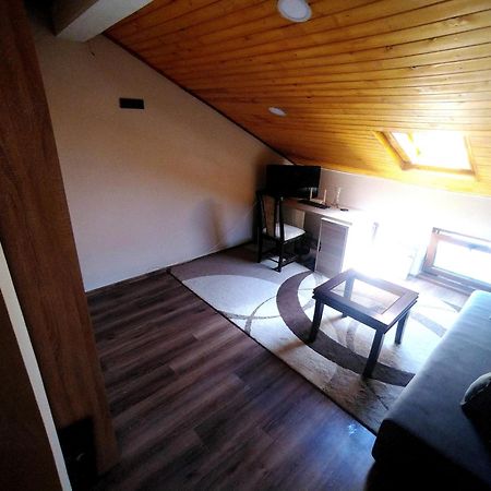 Low Budget Apartment With Breakfast 바르나 외부 사진