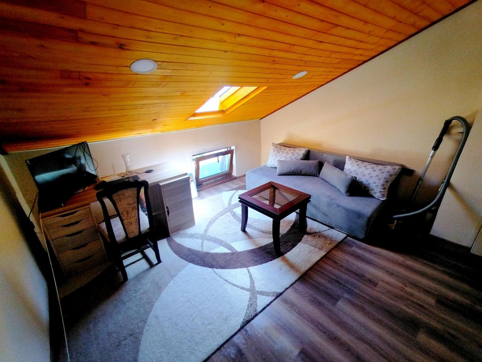 Low Budget Apartment With Breakfast 바르나 외부 사진